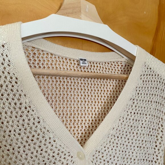 Uniqlo Women's XXS Mesh V-Neck Short Cardigan Sheer Off White Cream Linen - Picture 3 of 12
